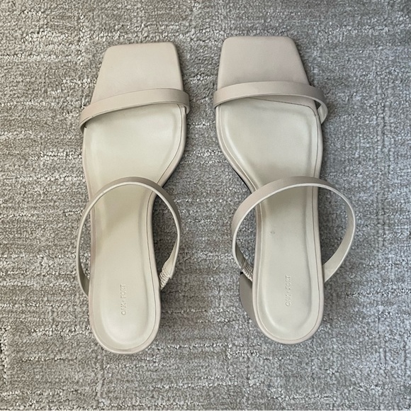 OAK+FORT CREAM CHUNKY HEELS 10 - Picture 3 of 4